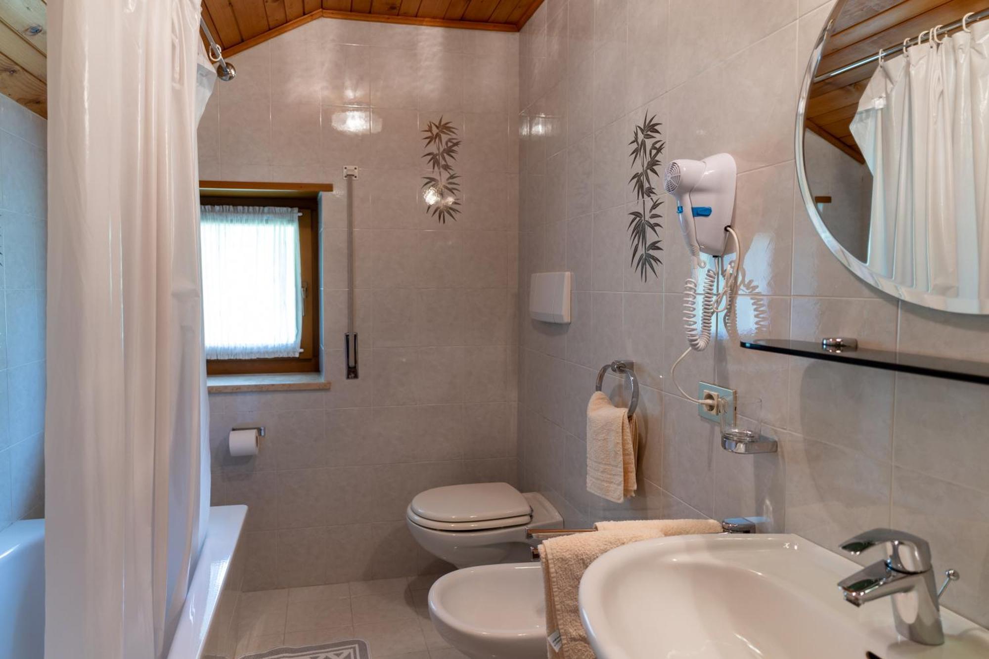 Chalet Fisti La Villa  Værelse billede